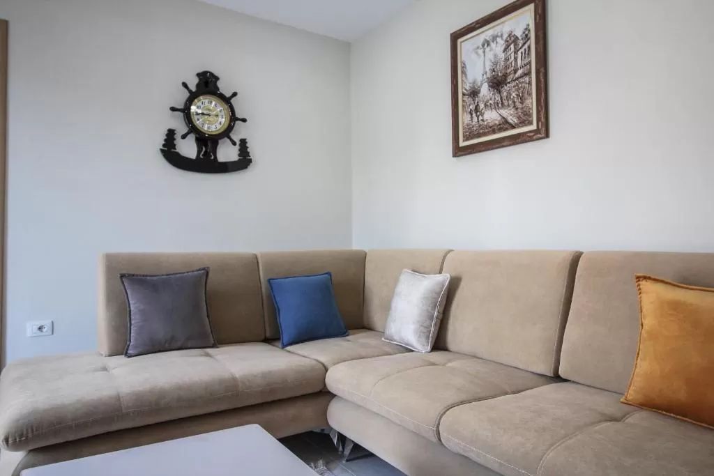 Romario Apartments Family Suite 7.jpg